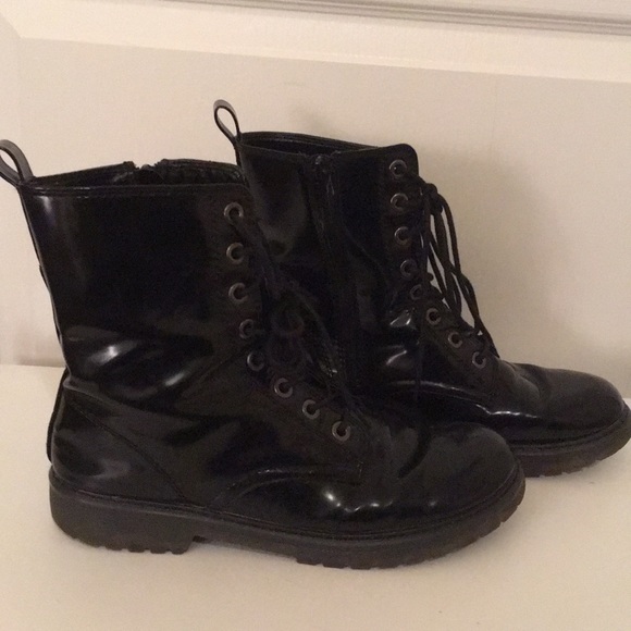 Mudd Shoes - Vinyl Boots, size 10